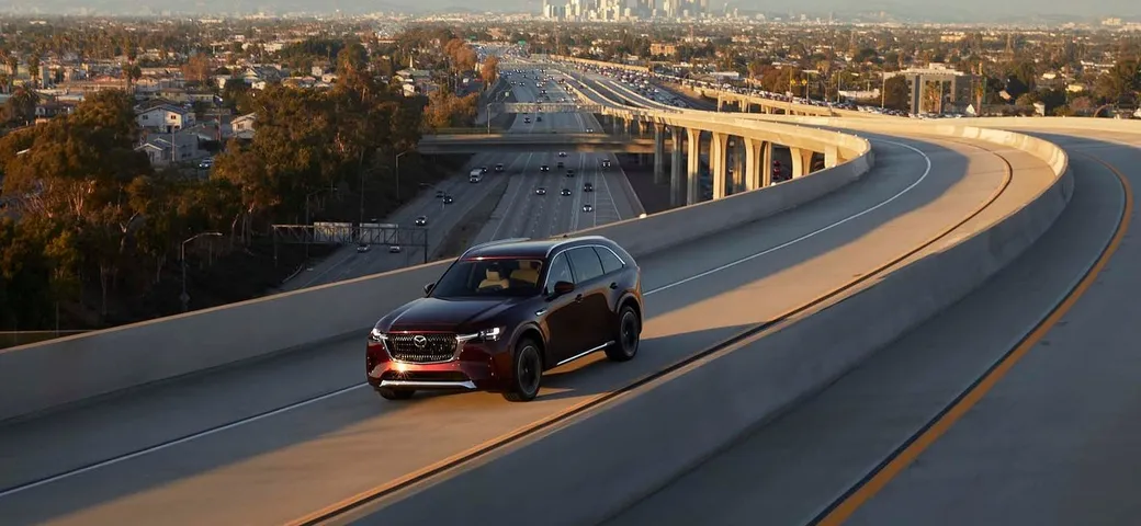 Mazda CX-90: video ufficiale