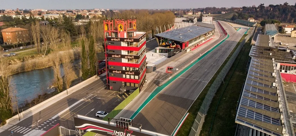 Formula 1: si correrà ad Imola anche nel 2021
