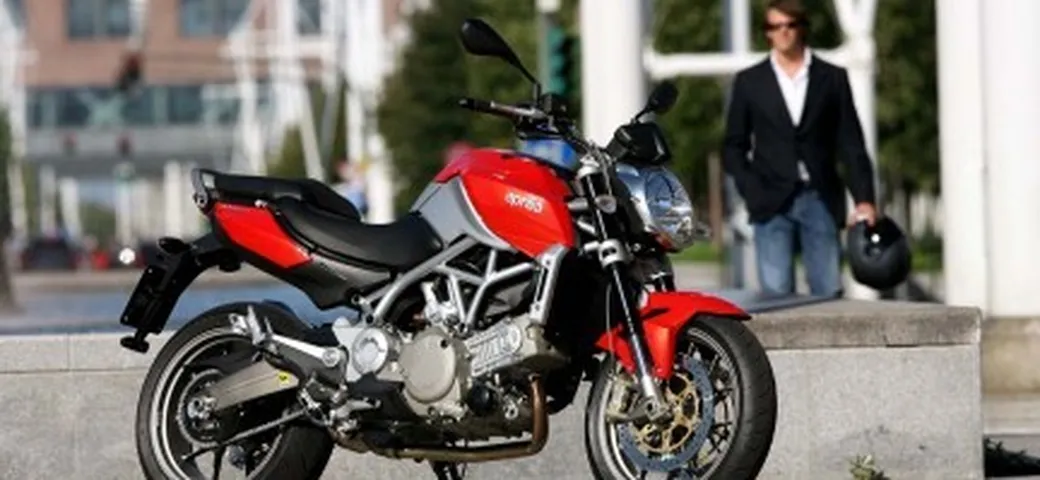 Aprilia NA 850 Mana - foto ufficiali e dinamiche