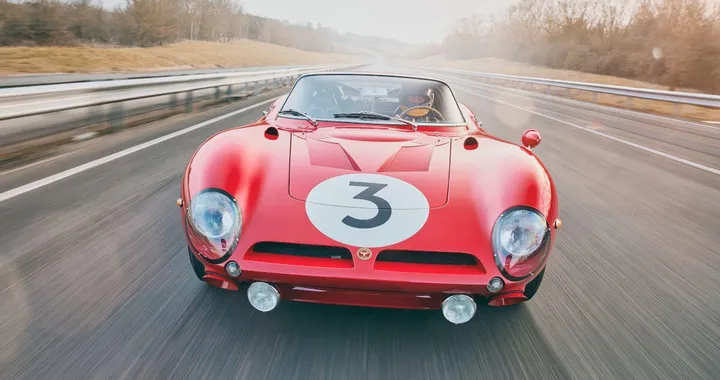 Bizzarrini 5300 GT Corsa Revival: un gradito ritorno