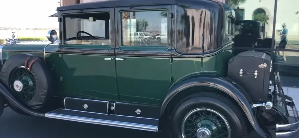 La Cadillac di Al Capone torna all'asta a Las Vegas
