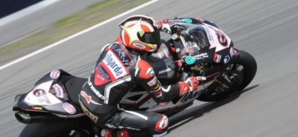WSBK: il team Sterilgarda smentisce le voci riguardanti il ritiro dal mondiale