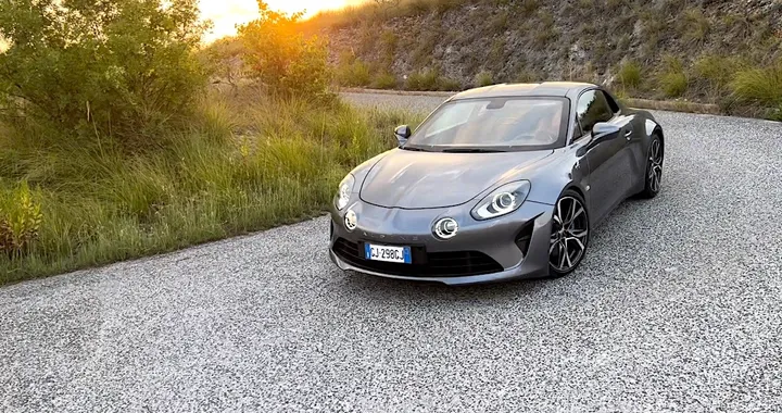 Alpine A110 GT: la prova su strada