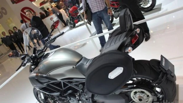 Ducati Diavel Strada 2013 - Salone EICMA di Milano