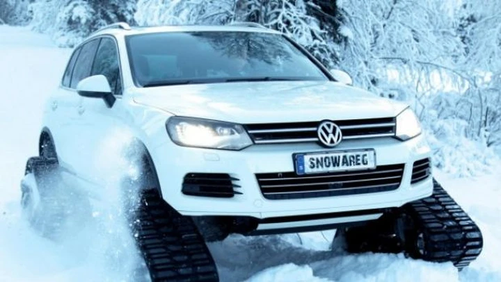 Volkswagen Snowareg: la Touareg cingolata