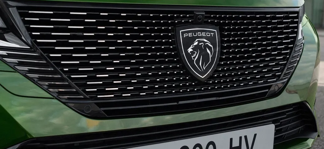 Peugeot 308: le indiscrezioni sulla variante crossover