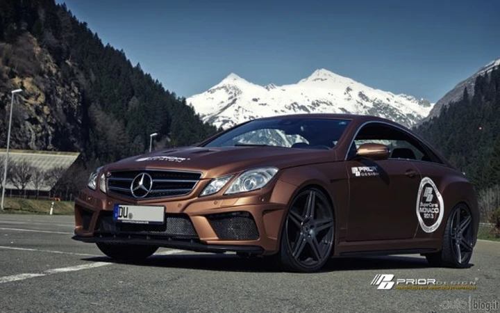 Mercedes Classe E Coupé PD850 Black Edition by Prior Design