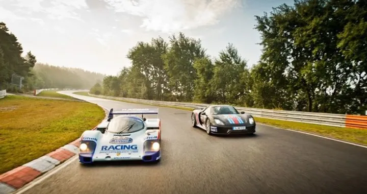 Porsche 918 Spyder: le fotografie al Nurburgring sono con la 956!