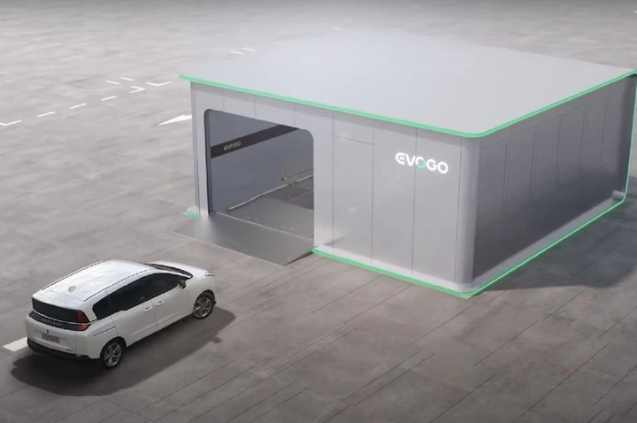 Battery swap: il nuovo sistema Evogo punta sullo scambio batterie