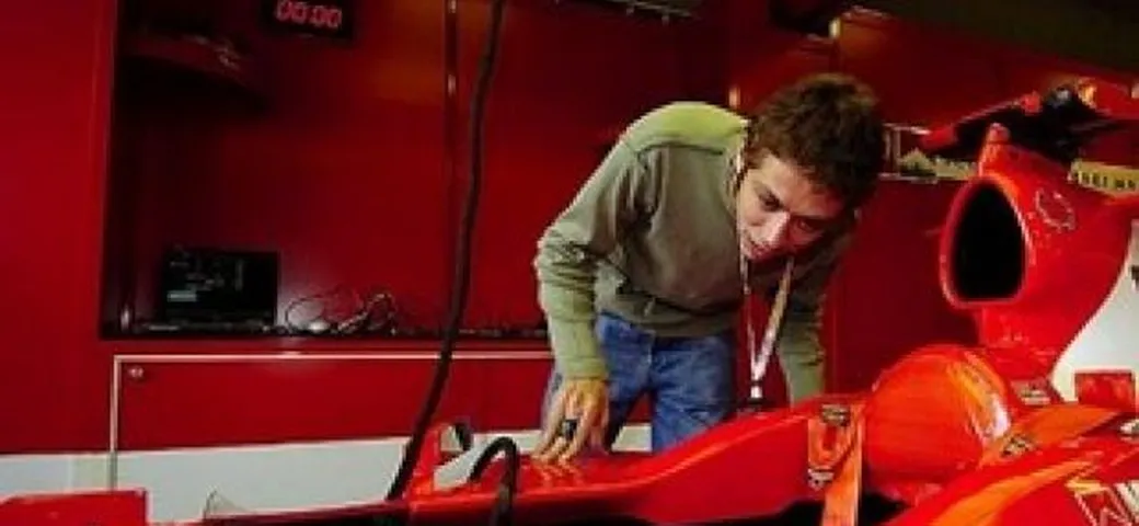 MotoGP VS Formula1: Rossi VS Alonso 