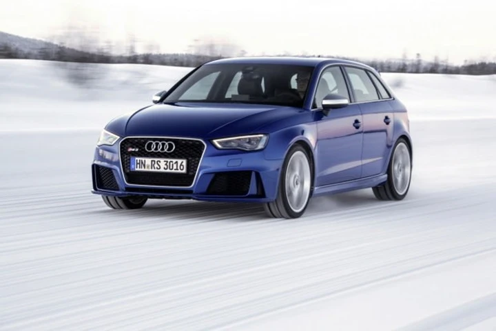 Audi RS3: nuove foto ufficiali sulla neve