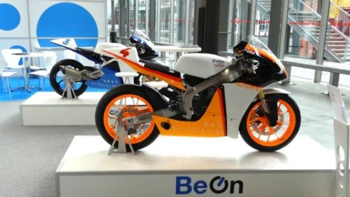 BeOn Pre3 e 450GP by Gas Gas
