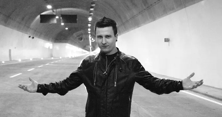 Cade in moto in pista, travolto muore 26enne