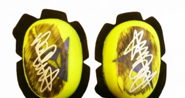 Le saponette di Valentino Rossi all'asta su eBay per Amnesty International