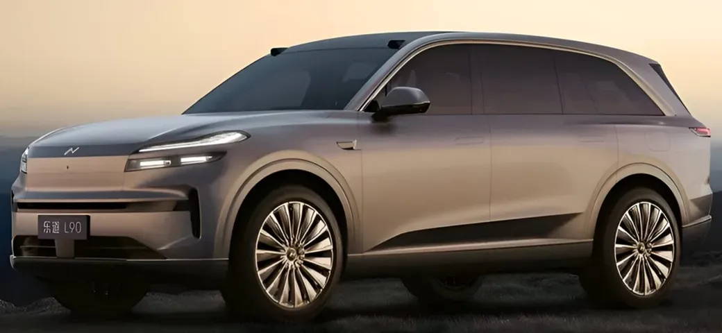 Onvo L90, SUV elettrico che ridefinisce il lusso