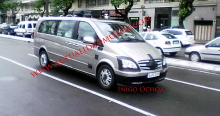 Mercedes Viano: prime foto spia del restyling
