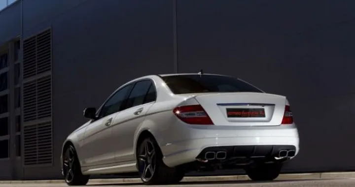 Mercedes C 63 AMG: da Romeo Ferraris nuove linee di scarico in titanio