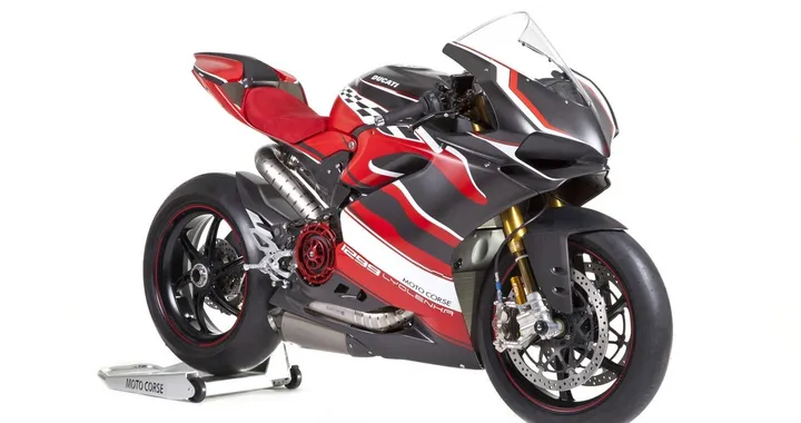 Ducati Panigale 1299 Lyolenka by Motocorse