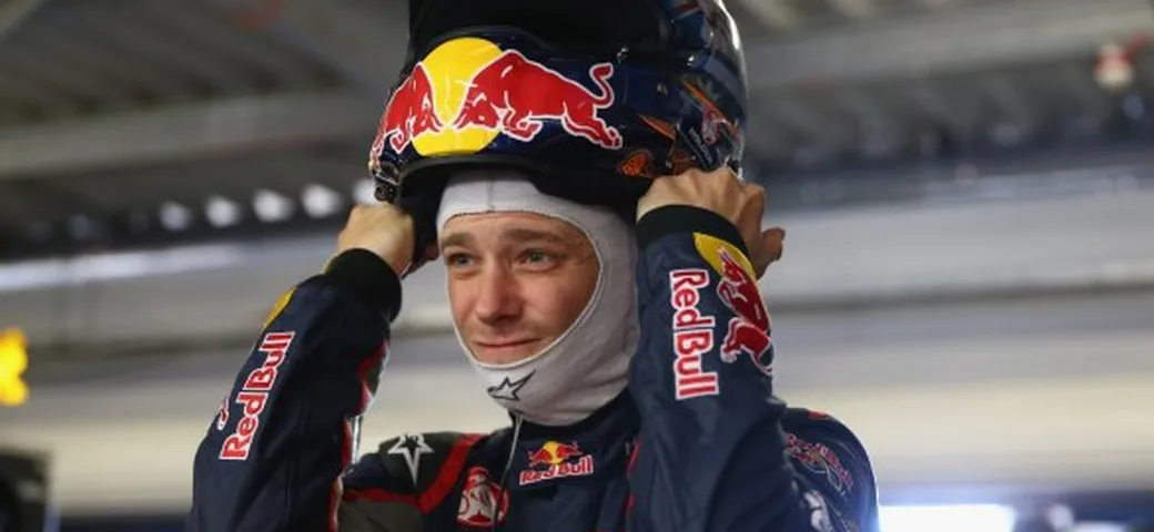 Casey Stoner medita l'addio alle V8: 