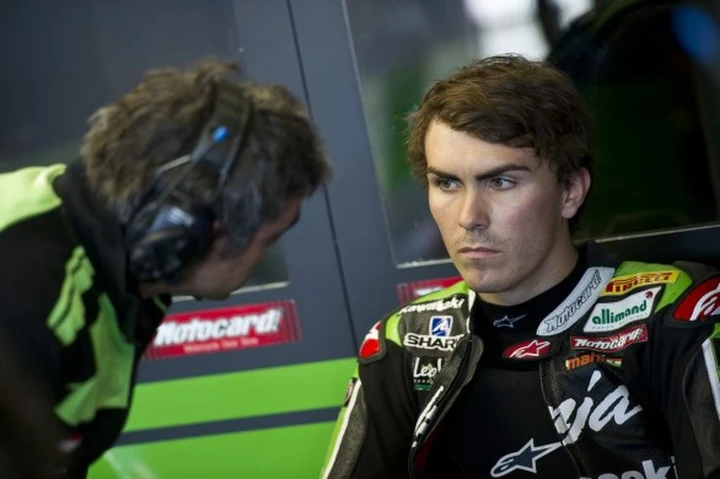 SBK: Loris Baz sta meglio e potrà correre a Istanbul