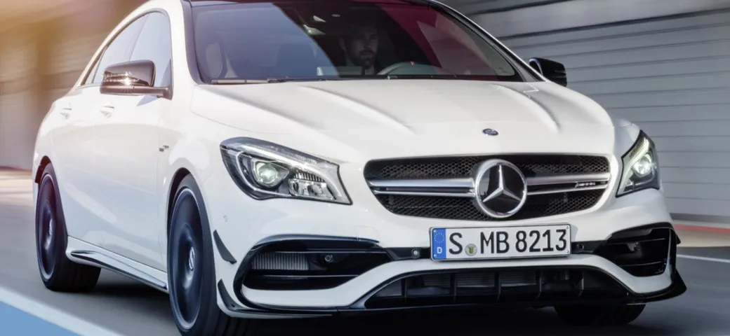 Mercedes CLA 2016: foto e video del facelift
