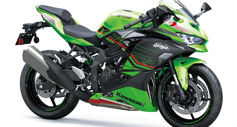 Kawasaki Ninja ZX 4R supersportiva 4 cilindri da 400 cc e 80 cv