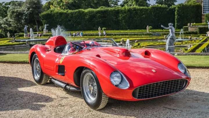 Una Ferrari 335 S ha vinto il Best of Show al Salon Privé Concours