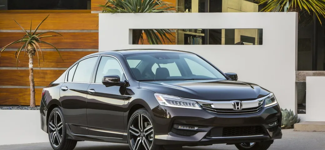 Honda Accord 2016: arrivano Apple CarPlay e Android Auto