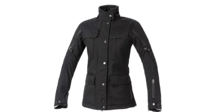 Tucano Urbano firma l'outfit per le uscite fuoriporta