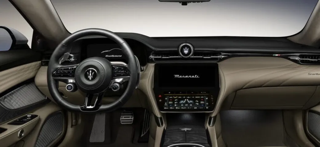 Maserati GranTurismo: gli interni