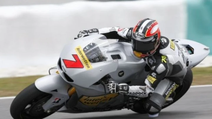 MotoGP: un temporale annulla le FP1 all'Estoril
