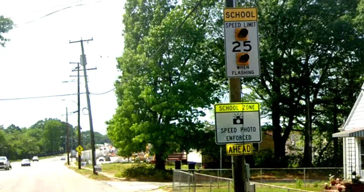 Il curioso caso di un autovelox da 102.000 multe in un anno