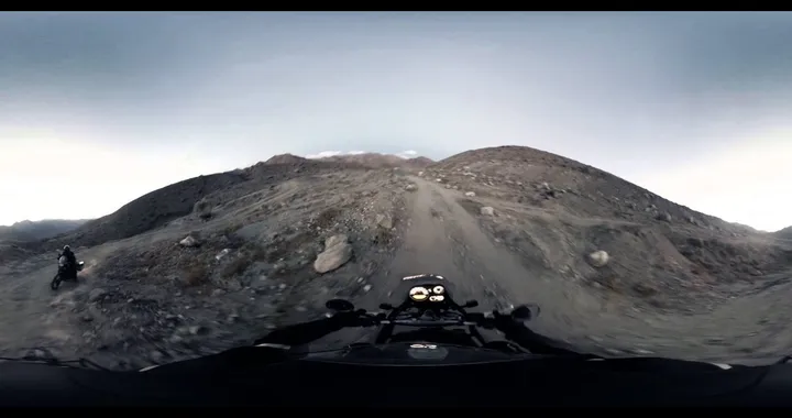 A 360° ride on the #Himalayan - The Old Road