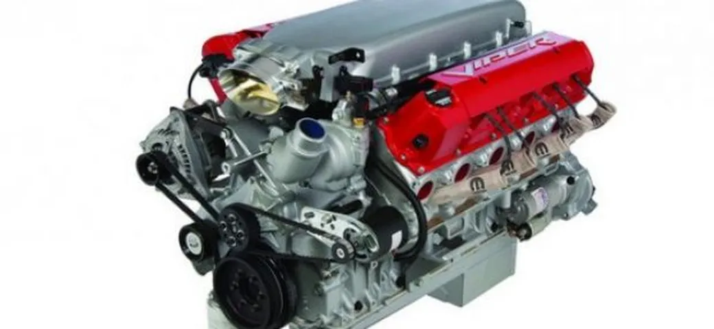 Dodge: Mopar realizza un V10 Viper da drag racing