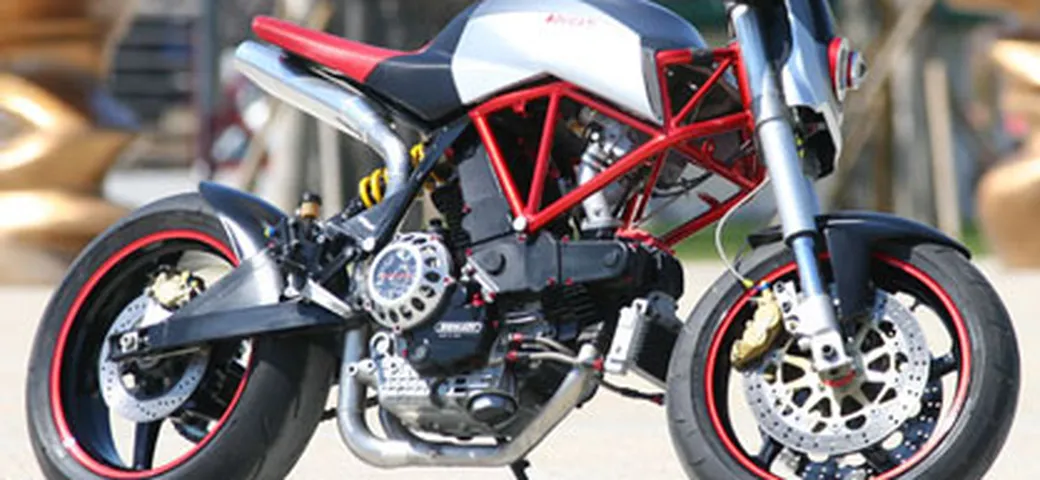 Ducati 900 SS Special