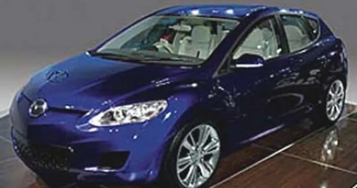 Prima immagine della nuova Mazda 3 ?