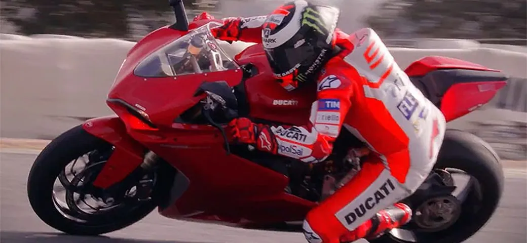 Jorge Lorenzo a Jarama su una Ducati 1299 Panigale
