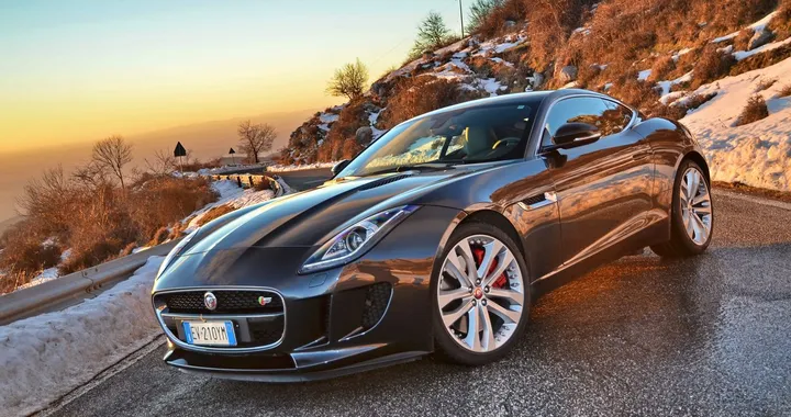 Jaguar F-Type S: la video prova su strada