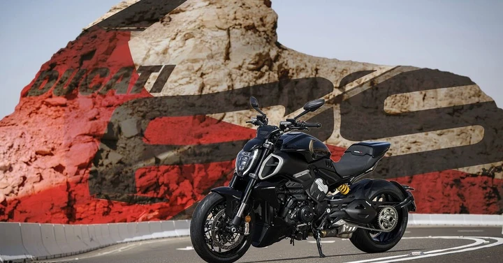 Ducati Diavel V4 RS: 209 CV per la nuova regina delle muscle bike