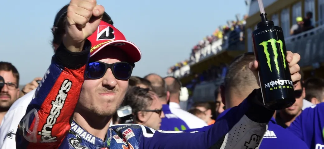 Valencia, pole Lorenzo: 