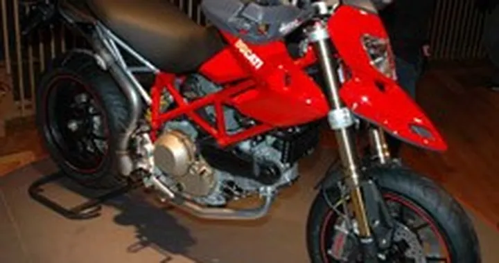 2007 Ducati Hypermotard 1100