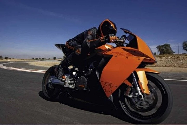 STK 1000: KTM nel mondiale con Mahr Motorsport