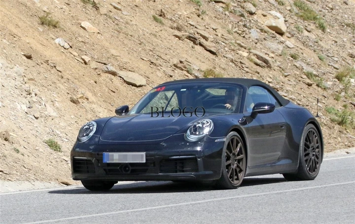 Porsche 911 Cabrio 2018: nuove foto spia