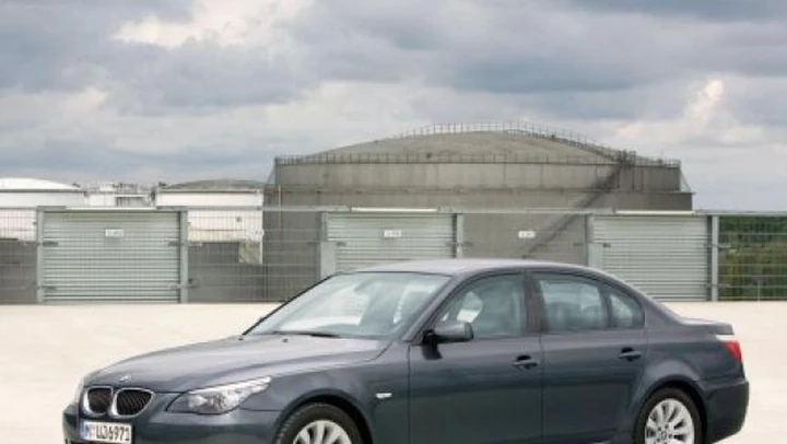Bmw: stop alla produzione della Serie 5 a fine 2009