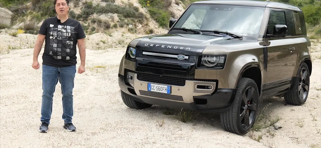 Land Rover Defender 90 P400 MHEV: prova su strada e in off-road