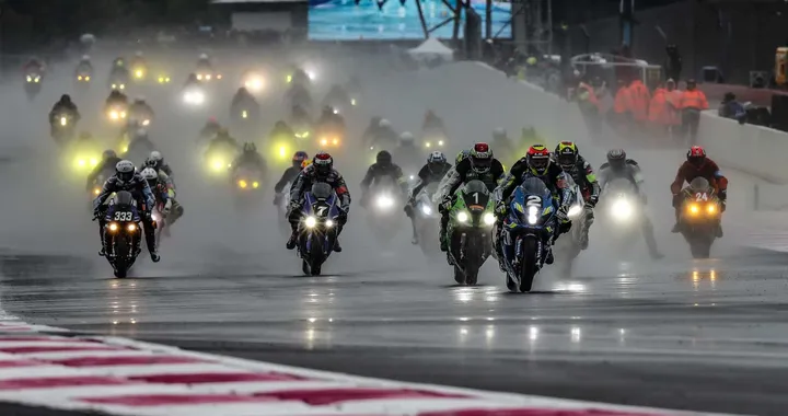Endurance World Championship: Dunlop protagonista nel leggendario Bol D'Or