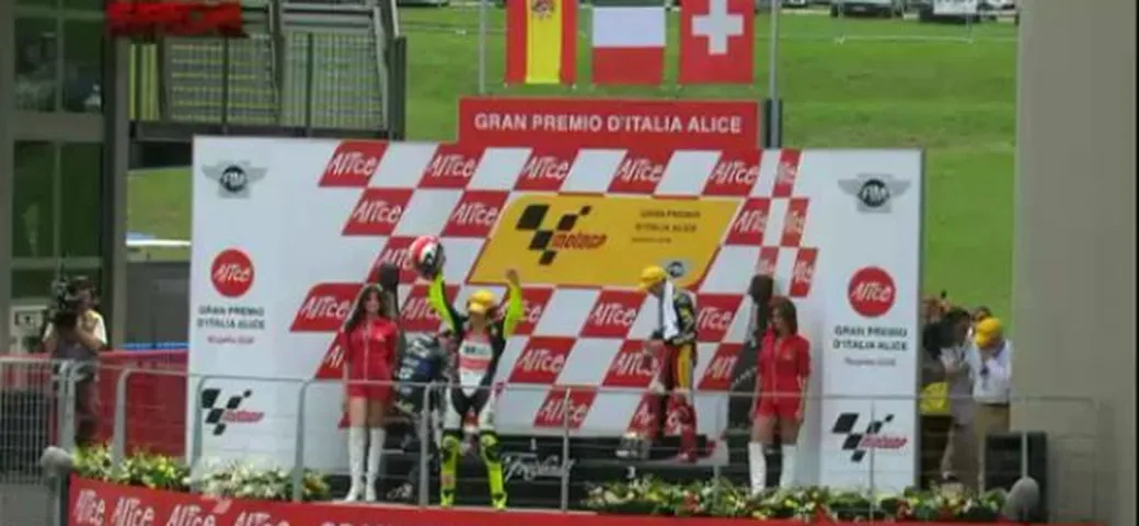 Sfide, Rai 3: Marco Simoncelli, Sic per gli amici /video