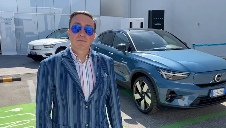 Volvo: le nuove colonnine hpc ad Autostar Roma