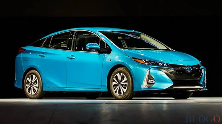 Toyota Prius Prime al Salone di New York 2016 Live