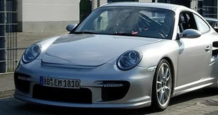 Porsche 997 GT2: foto definitive (non ufficiali)